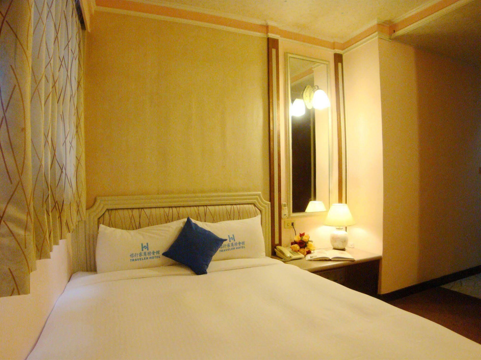 Traveler Hotel Taitung Exterior photo